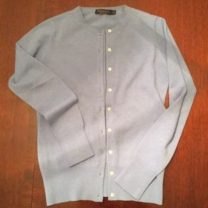 Brooks Brothers XS cashmere cardigan 💙 like new!